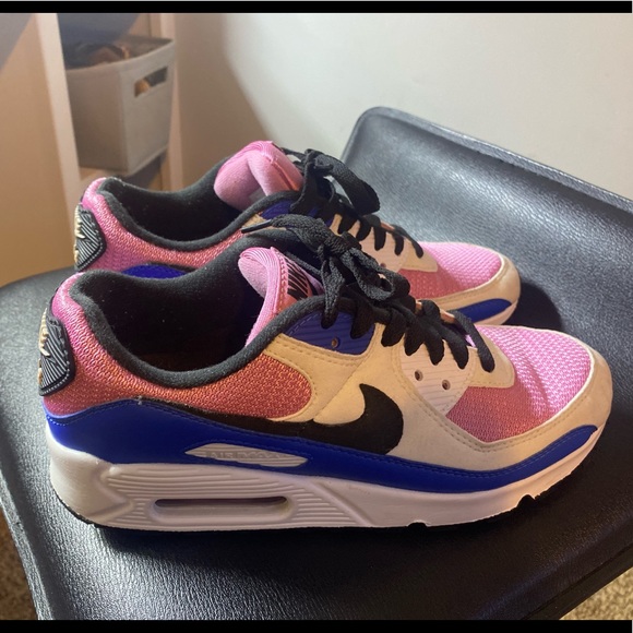 custom made women’s nike air max’s - Picture 5 of 6